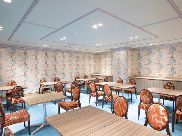 【パーティールーム】
グループにおすすめ!
15名〜30名までご利用可能_ホテル京阪京都グランデレストランオクターヴァ