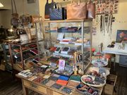 FAR EAST HORIZON 福岡店の写真2