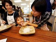 かまぼこ体験工房・直売店のなかの写真4