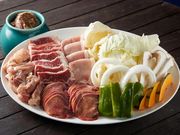 サンセットテラス パピヨン/ロワジールホテル那覇の写真2