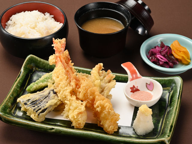 【12F鳥海】2024年10月からオープンした日本料理メインのレストランの平日限定の「セレクトランチ」_ANAクラウンプラザホテル秋田
