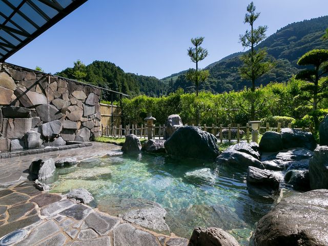 大自然に囲まれた露天風呂_一の俣温泉観光ホテル