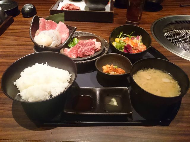 秋田牛玄亭