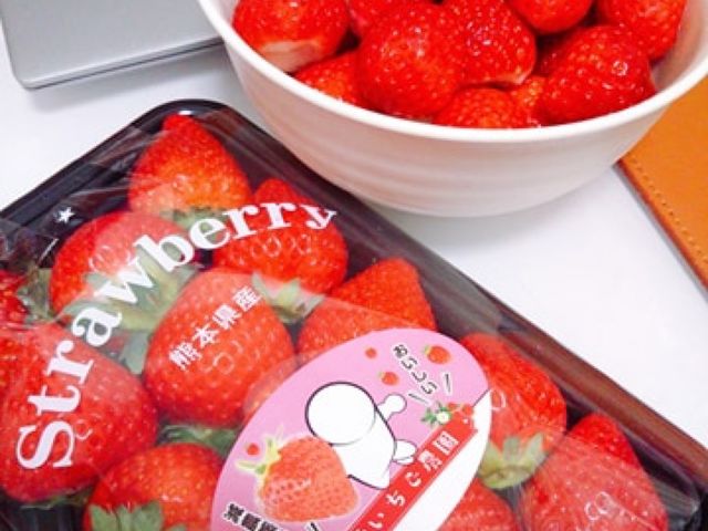 お持ち帰りも量り売りでご準備できます_暁いちご農園