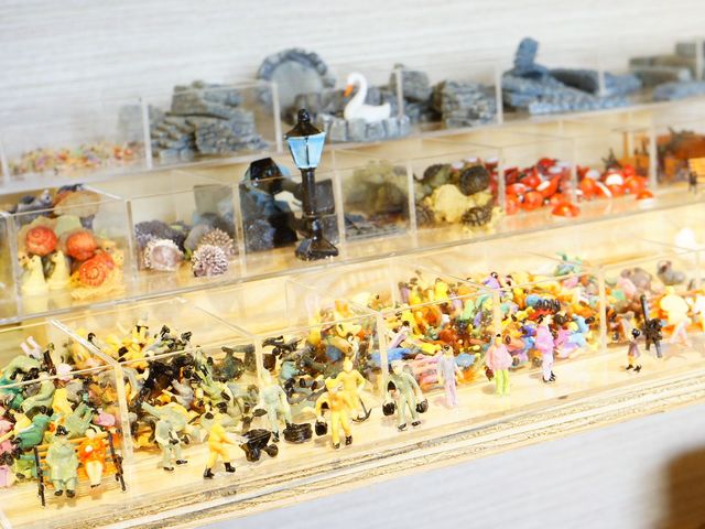 100種類以上あるミニチュアフィギュアを使って物語のある風景を想像しながら作りませんか?_苔庵介る-Scale-