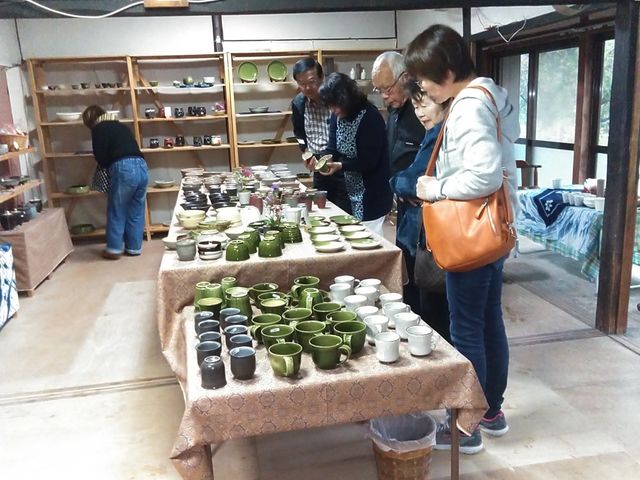 工房での展示即売会_陶芸工房然
