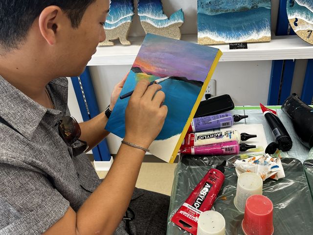 皆さん、お好みの海を描いていきます♪_くくる屋 kukuru_ya