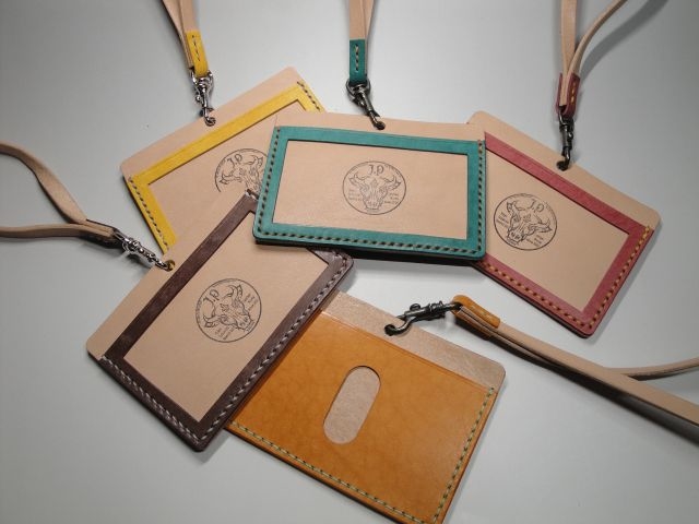 ID カード ホルダー
6000円 作業時間約3時間 詳細は当店サイトへ_東京工業的研究所