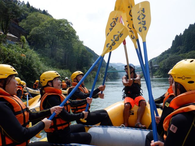 遊び方は人それぞれ!不安なことはガイドになんでもご相談ください。_TOPS アウトドアステーション