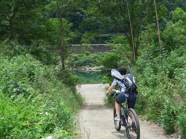 川へのアプローチ、これを見てワクワクしちゃう人はぜひどうぞ!_オケラアドベンチャーズ四万十