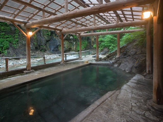 露天風呂「大湯」_元湯 夏油