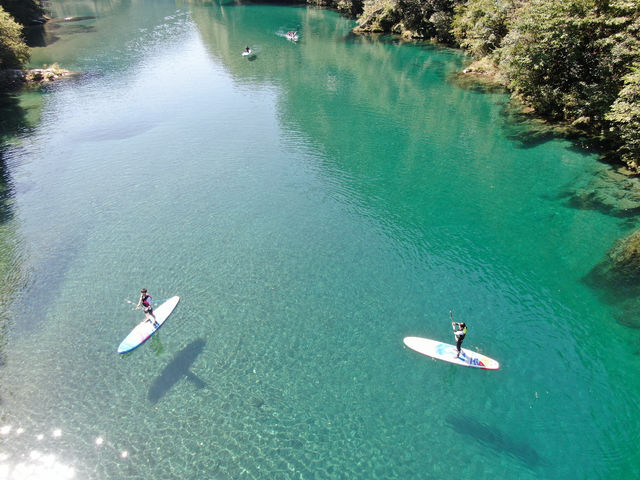 SUPが飛んでいます_仁淀川アウトドアセンター