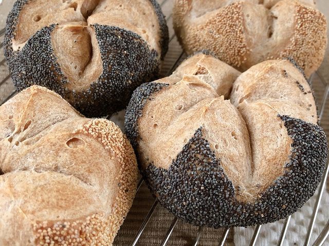 低温長時間発酵で作る
スペルト小麦100%のカイザーゼンメル_パン教室Pain au mayu