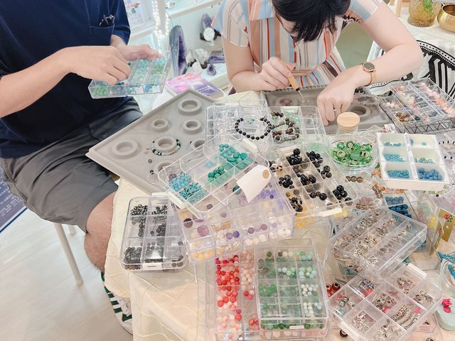 自分でデザインしちゃおう!(お手伝いします)_COCO_LONDON〜横浜中華街店☆アクセサリー教室