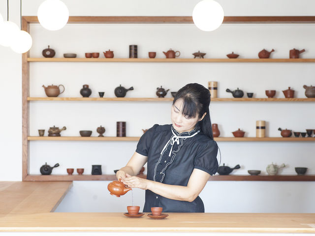 急須でお茶を おいしいお茶の淹れ方講座_有限会社丸よ小泉商店