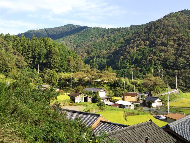 自然農自給自足体験民泊 土と和
