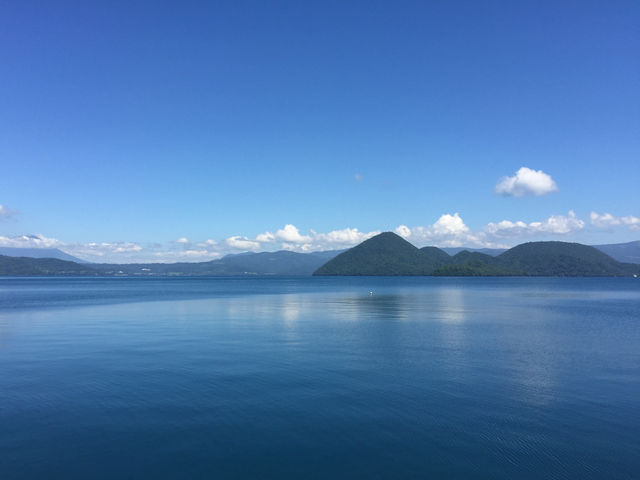 洞爺湖は、どの季節に来ても素晴らしい景色を楽しませてくれますよ!_手作りハウスあいびぃ