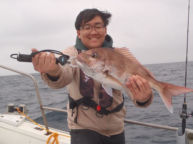 遊漁船 幸真丸