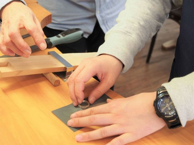 ものづくりが初めてでもプロの職人がサポートするので安心!_ジュエリースタジオ ポエット