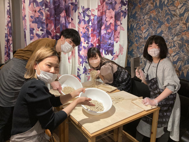 そば、うどん打ち体験教室 駒込家