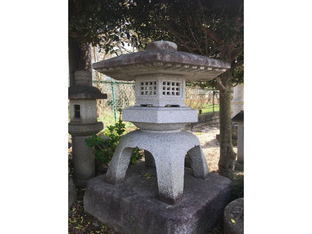 成田石彫