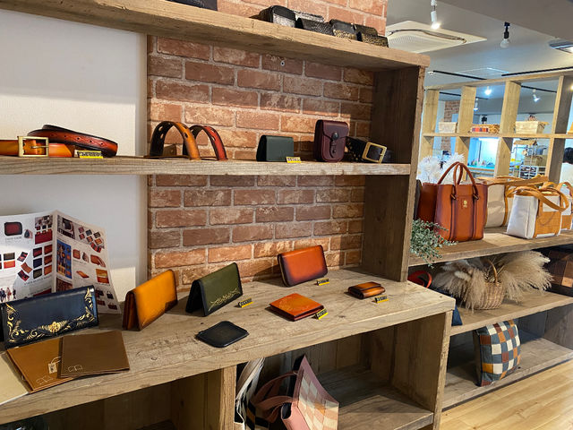 オーダーメイド革工房torogi上新庄店