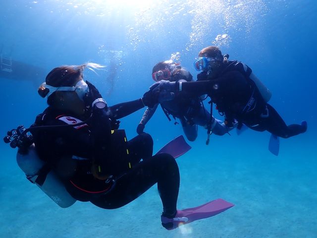 DIVE HOPE