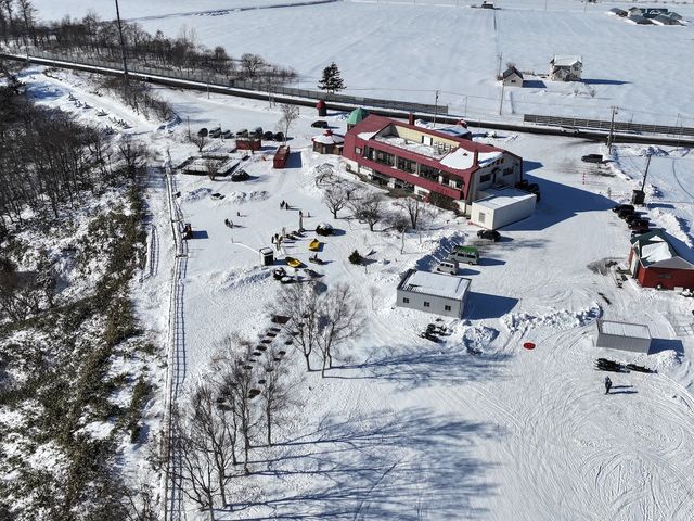 雪遊広場