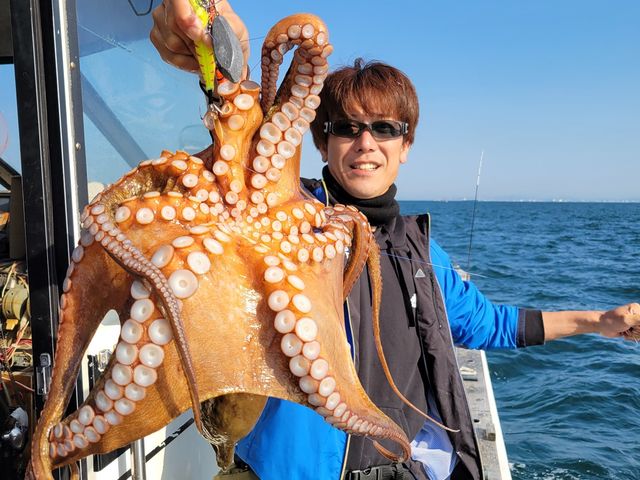 タコ釣りも大人気! ベテランのガイドが皆様をサポート_泉佐野マリンライフ - izumisanomarinelife