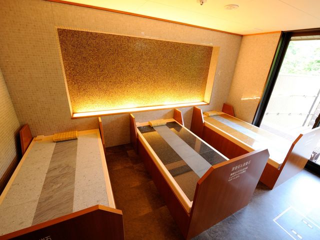 女性に対人気の岩盤浴_よもぎひら温泉和泉屋