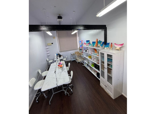 店舗内_CHURA SIDE