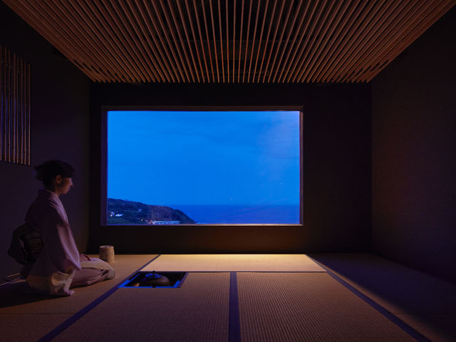 夜の松風庵は幻想的な雰囲気に包まれます。_松風庵