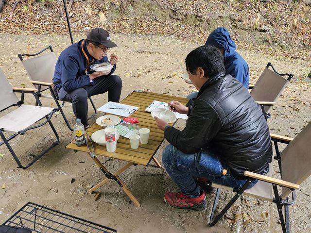 昼食タイム_Team Resilience