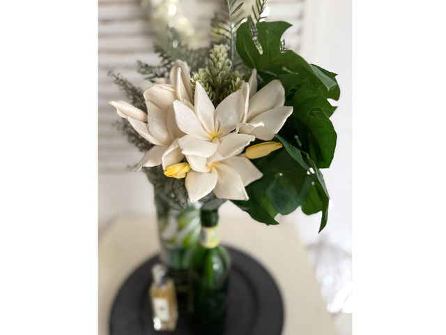 Plumeria プルメリア
※グリーンは含まれません_Lien fleuri 花教室リアンフルリ
