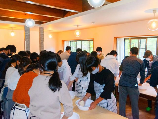 高菜先生の郷土料理体験教室 富士家 甲府店