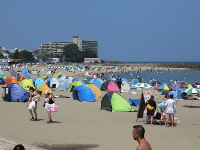 南熱海長浜ビーチ 海の家