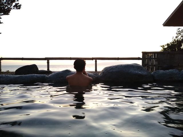天然温泉 女性用露天風呂「四海波/碧天」_熱川館