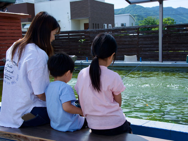 お子様連れでも安心して楽しんで頂けます!_花咲くじっちゃま