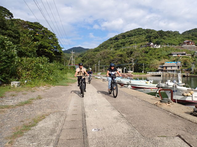 離島フェリーに自転車を乗せて、島観光も最高です。_ROG
