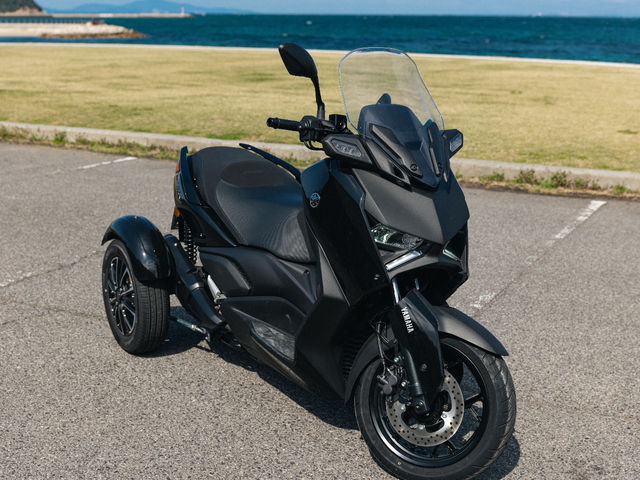 XMAX250トライク
普通自動車免許(AT限定可)で運転出来るトライクという乗り物。_RIDE+A