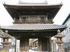 豊音寺(山門)の写真1