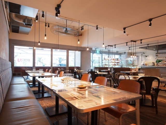 タブレス TABLES 南堀江店の写真1