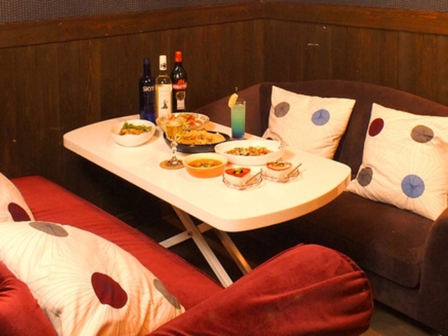 カフェアンドバー ルーシー LUCYの写真1