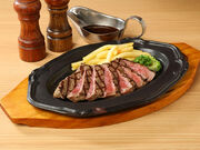 ステーキ×鉄板焼×ハンバーグ Juju ジュジュの写真1