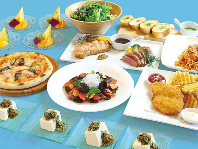 レストラン ケニーズ KENNY'S プラザハウス店の写真1