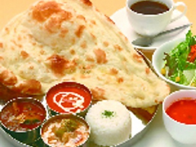 インド料理 プルニマ 津島店の写真1