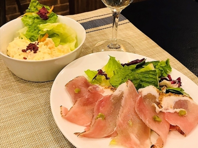 ヌードル&カジュアルバー Taurin タウリンの写真1