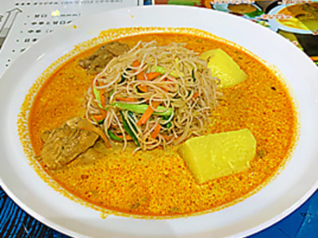 スリランカ 家庭料理 モナラの写真1