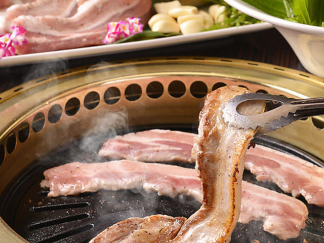 サムギョプサル とんとん豚様 大船店の写真1