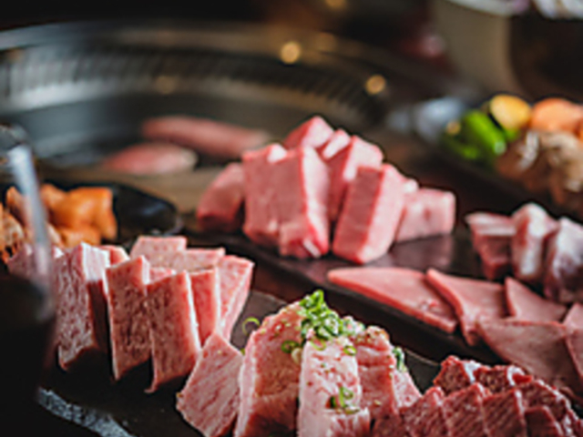 板前焼肉 一笑 中津の写真1